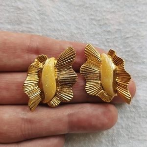 Vintage Yellow, Glittery, Gold Wave Earrings, EUC